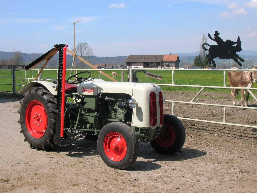 Restauration Traktor Köpfli Hegner